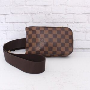 Authentic Louis Vuitton Damier Geronimo sling bag